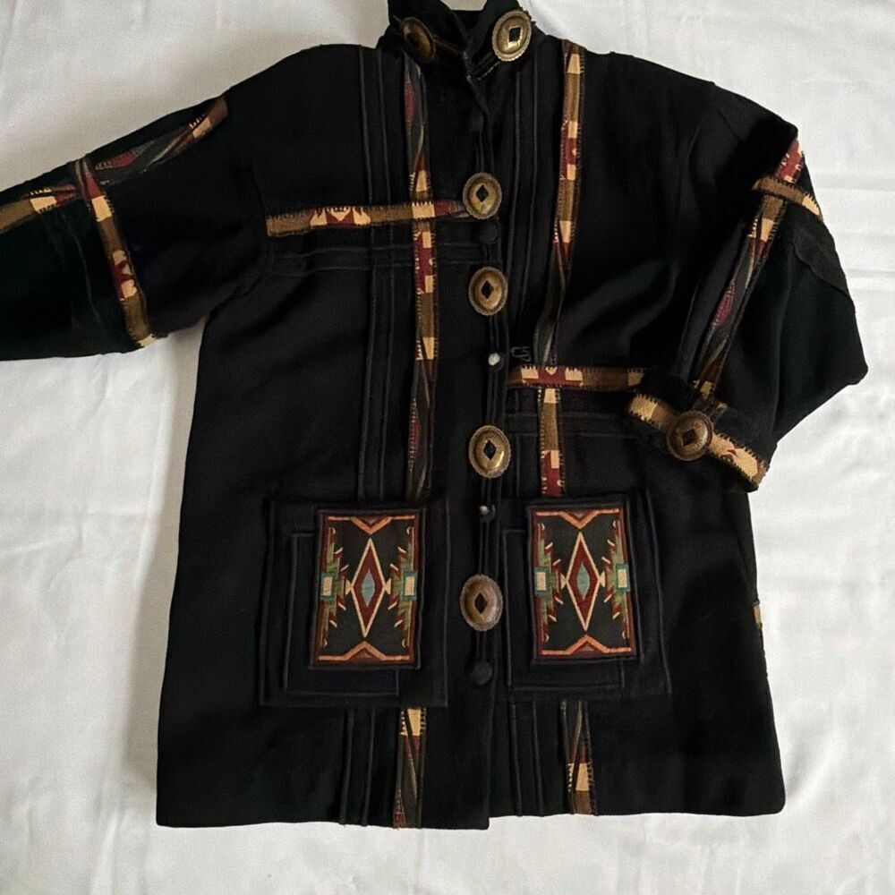 Coloratura Vintage Wool Southwestern coat Woman’s Large Metal Accents  Native Am